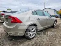 2015 Volvo S60 фото