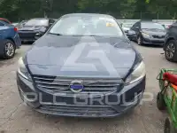 2015 Volvo S60 фото
