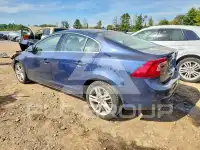 2015 Volvo S60 фото