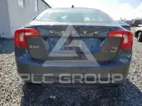 2015 Volvo S60 фото