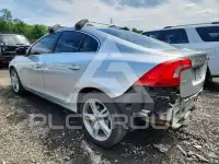 2015 Volvo S60 фото
