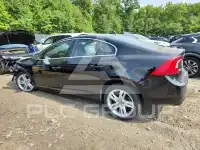 2015 Volvo S60 фото