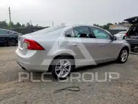 2015 Volvo S60 photo