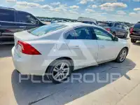 2015 Volvo S60 фото