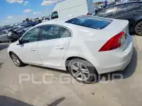 2015 Volvo S60 фото