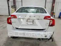2015 Volvo S60 фото