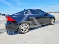 2015 Volvo S60 фото