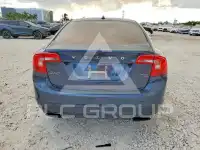 2015 Volvo S60 photo