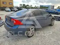 2015 Volvo S60 photo