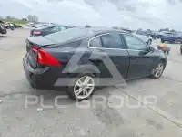 2015 Volvo S60 photo