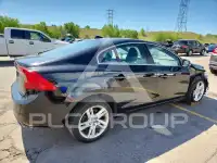 2015 Volvo S60 фото
