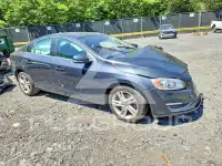 2015 Volvo S60 фото