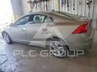 2015 Volvo S60 фото