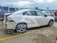 2015 Volvo S60 фото