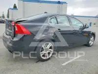 2015 Volvo S60 фото