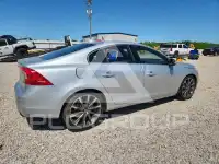 2015 Volvo S60 фото