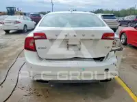 2015 Volvo S60 фото