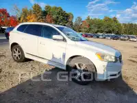 2015 Volvo XC60 фото