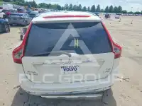 2015 Volvo XC60 фото