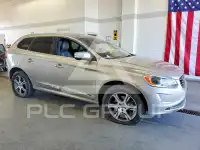 2015 Volvo XC60 фото
