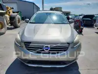 2015 Volvo XC60 фото