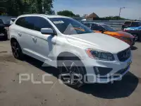 2015 Volvo XC60 photo