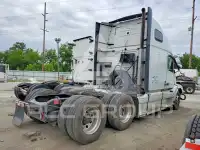 2015 Volvo VNL фото