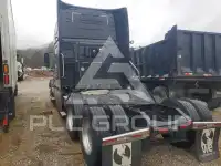 2015 Volvo VNL фото