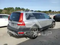 2015 Volvo XC70 фото