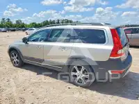 2015 Volvo XC70 photo