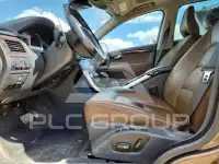 2015 Volvo XC70 фото