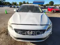 2015 Volvo V60 photo