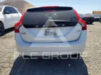 2015 Volvo V60 фото