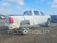 2015 GMC Sierra photo