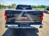 2015 GMC Sierra photo