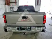 2015 GMC Sierra photo