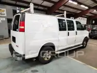 2015 GMC Savana photo