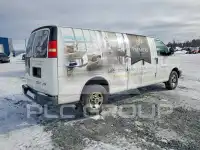 2015 GMC Savana фото