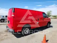 2015 GMC Savana фото