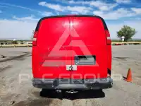 2015 GMC Savana фото
