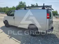 2015 GMC Savana photo