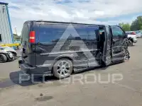 2015 GMC Savana photo