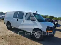 2015 GMC Savana фото
