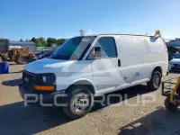 2015 GMC Savana фото