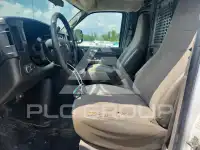 2015 GMC Savana photo