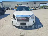 2015 GMC TERRAIN фото