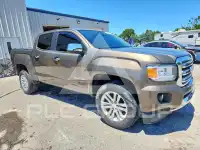 2015 GMC CANYON photo