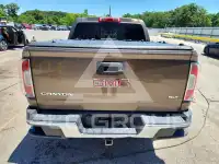 2015 GMC CANYON photo