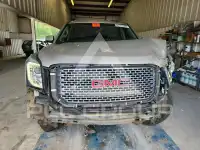2015 GMC YUKON фото