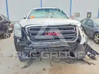 2015 GMC YUKON фото